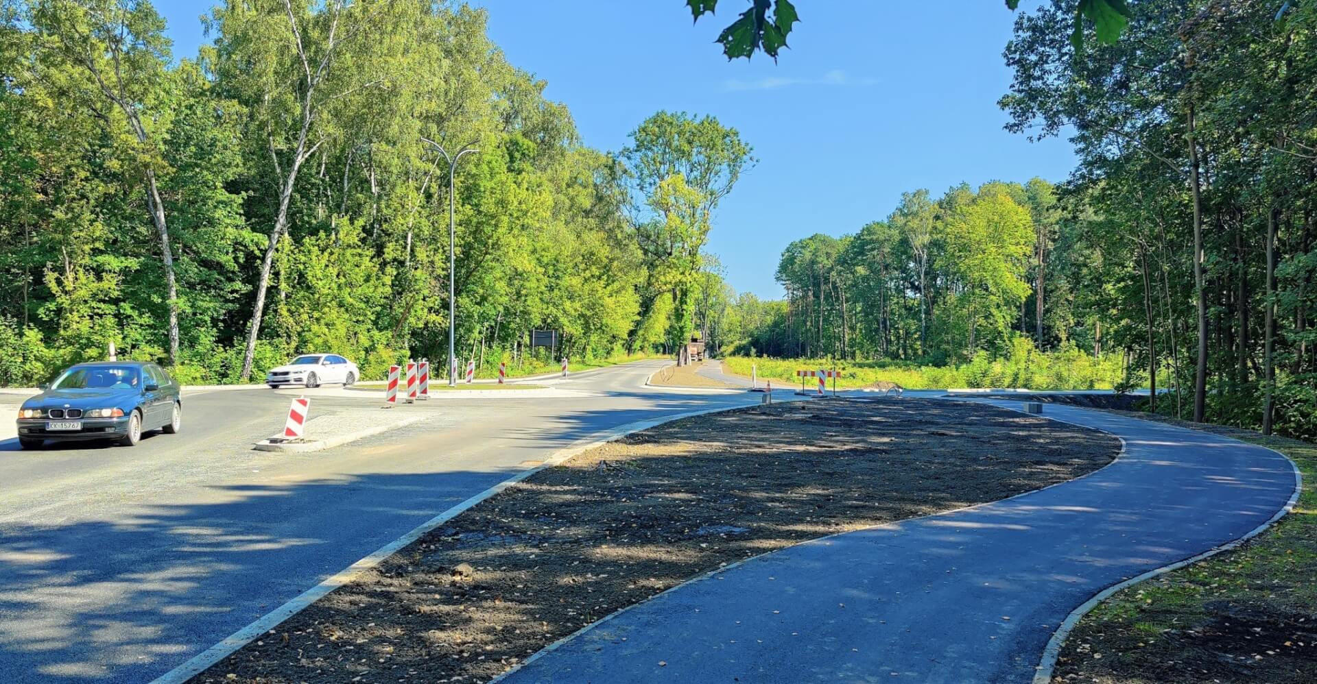 Nowe rondo w Dąbrowie Górniczej na skrzyżowaniu ulicy Staszica z łącznicami S1 i DK94