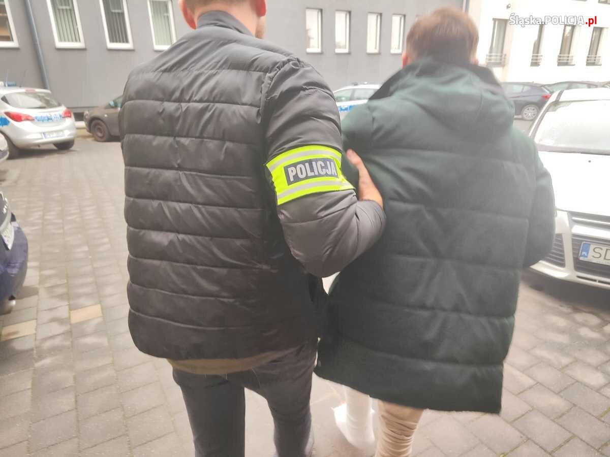 Policjanci zatrzymali oszusztów