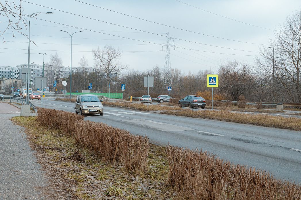 Sosnowiec-Zagorze. Ulica ks. Franciszka Blachnickiego przed przebudową. Styczeń 2025.